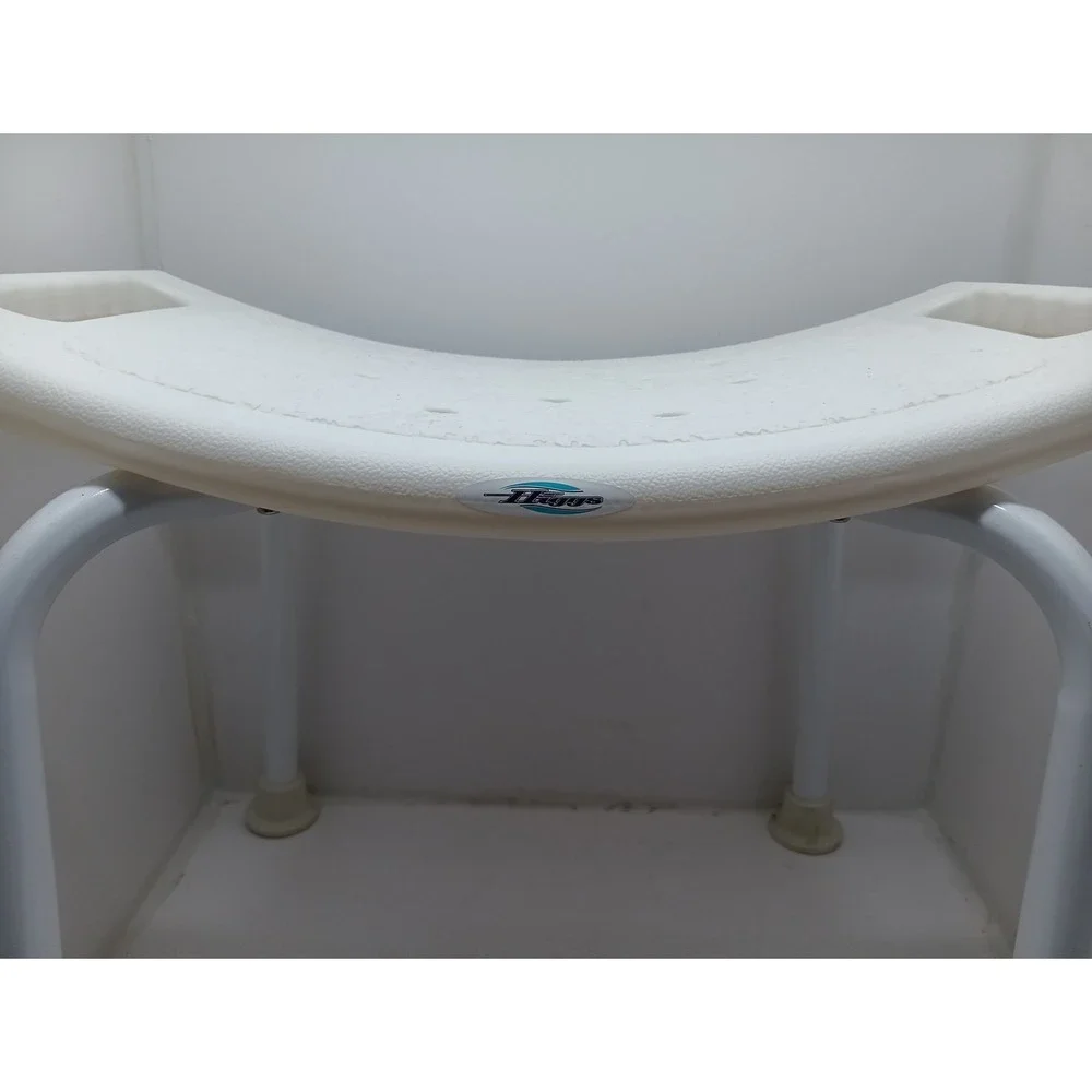 Nova/Higgs shower chair bench